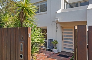Beautiful Balaclava Townhouse Purchased by Owner Occupiers
