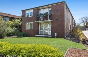 Ormond Home close to public transport