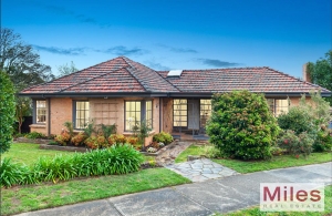Incomparable living in Ivanhoe East