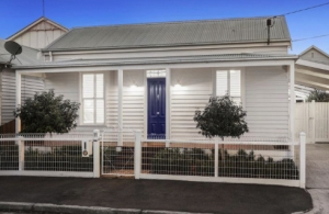 Williamstown Auction Win