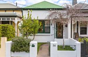 Albert Park terrace home
