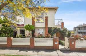 Ascot Vale Townhouse