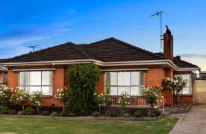 Off-Market in Sunshine West