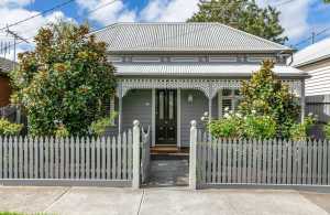 Pretty Yarraville weatherboard